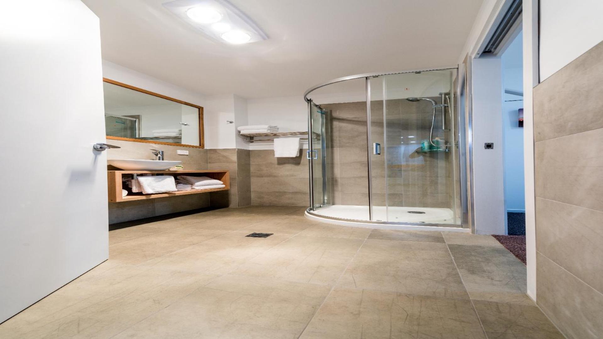 Ulverstone River Edge Holidayapartments Room photo