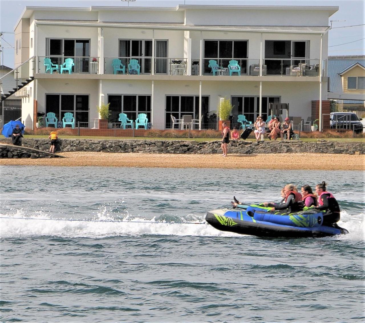 Ulverstone River Edge Holidayapartments Exterior photo